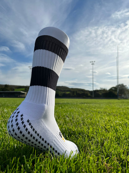 Black/White Grip Socks